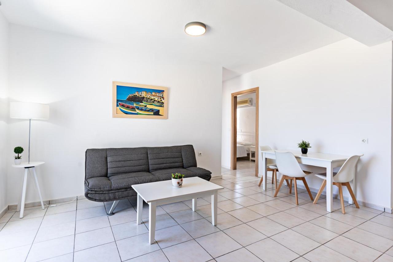 Azure Seaside Apts Magnisía Extérieur photo