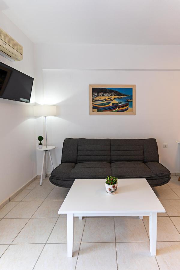 Azure Seaside Apts Magnisía Extérieur photo