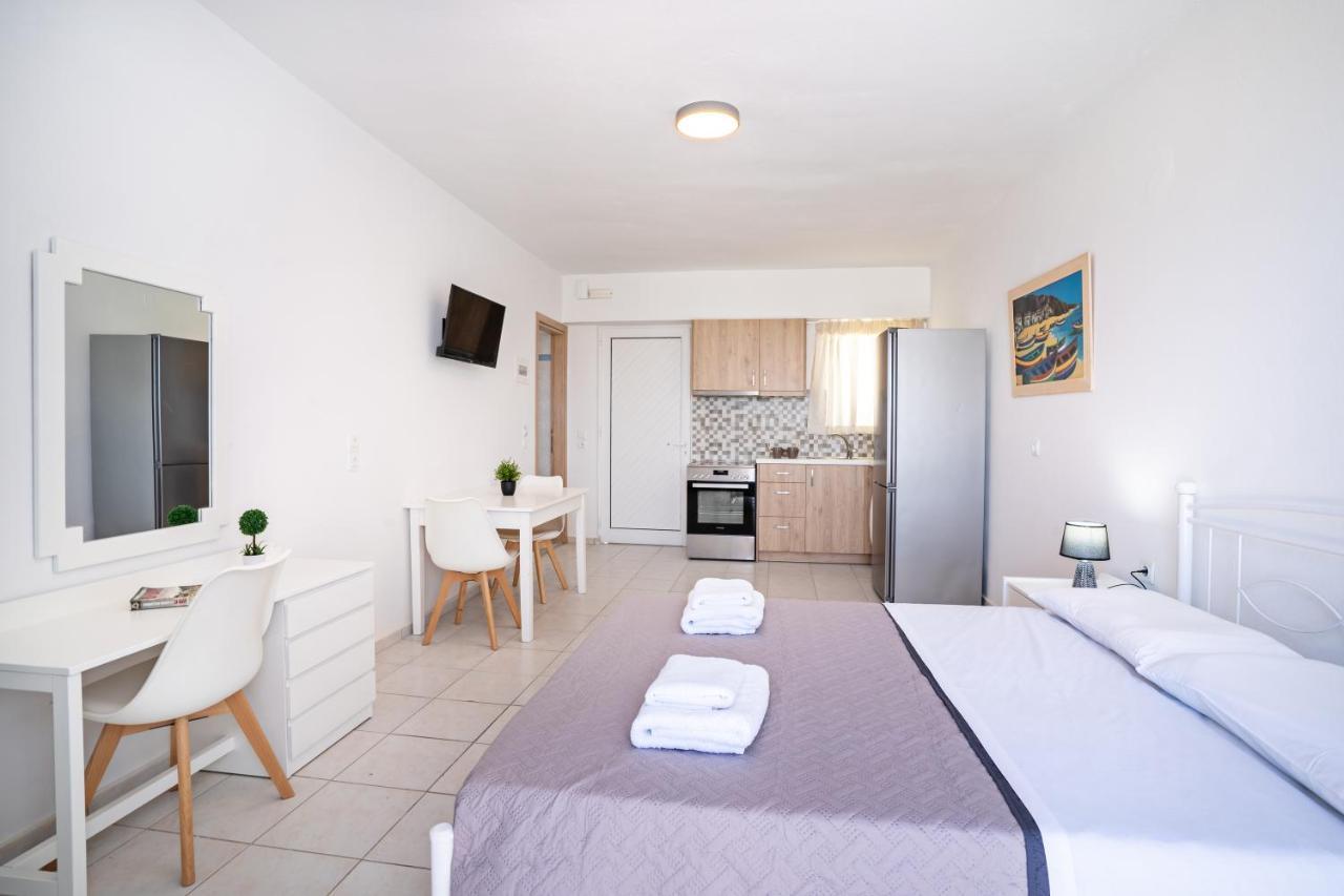 Azure Seaside Apts Magnisía Extérieur photo