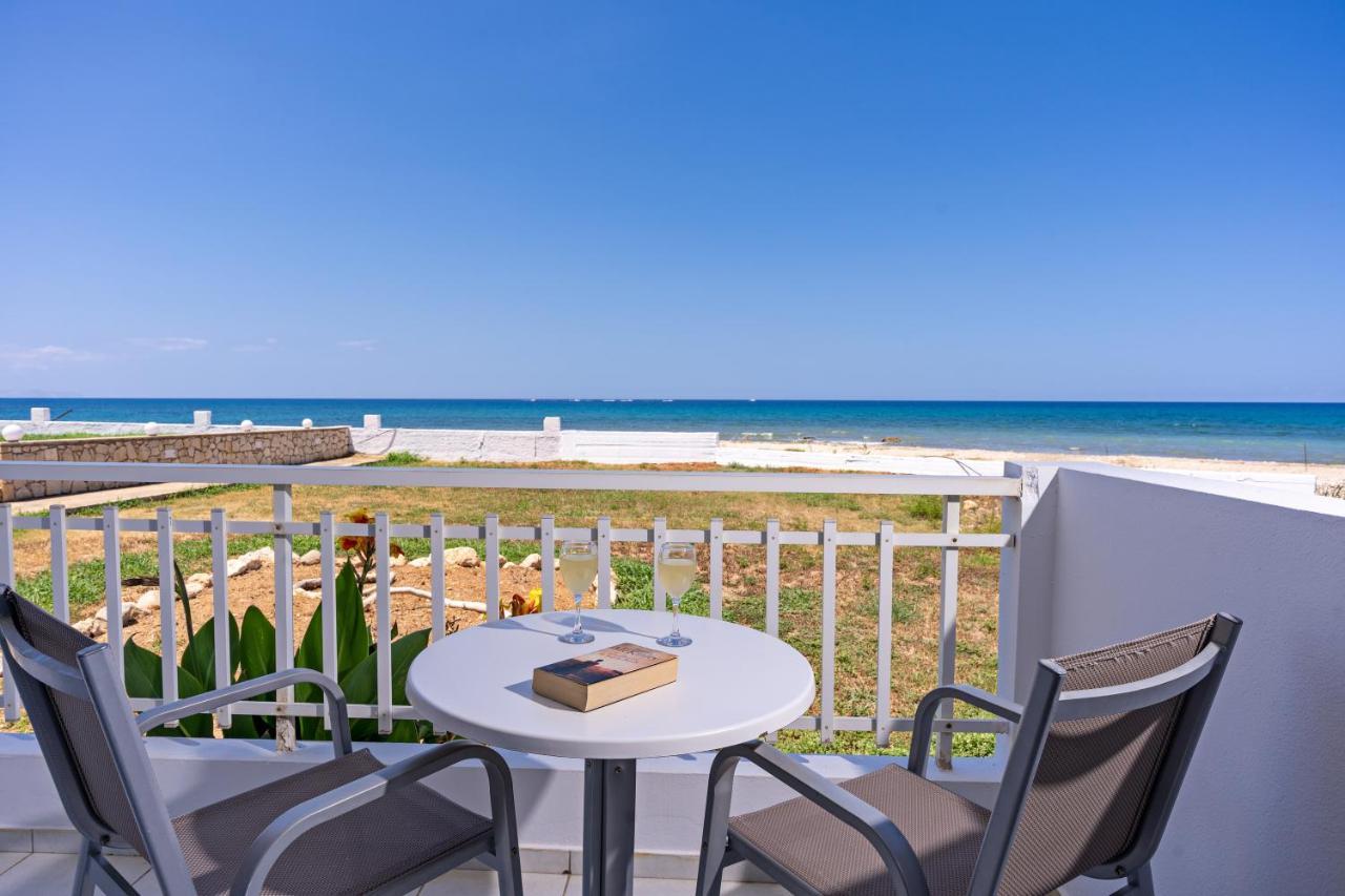 Azure Seaside Apts Magnisía Extérieur photo