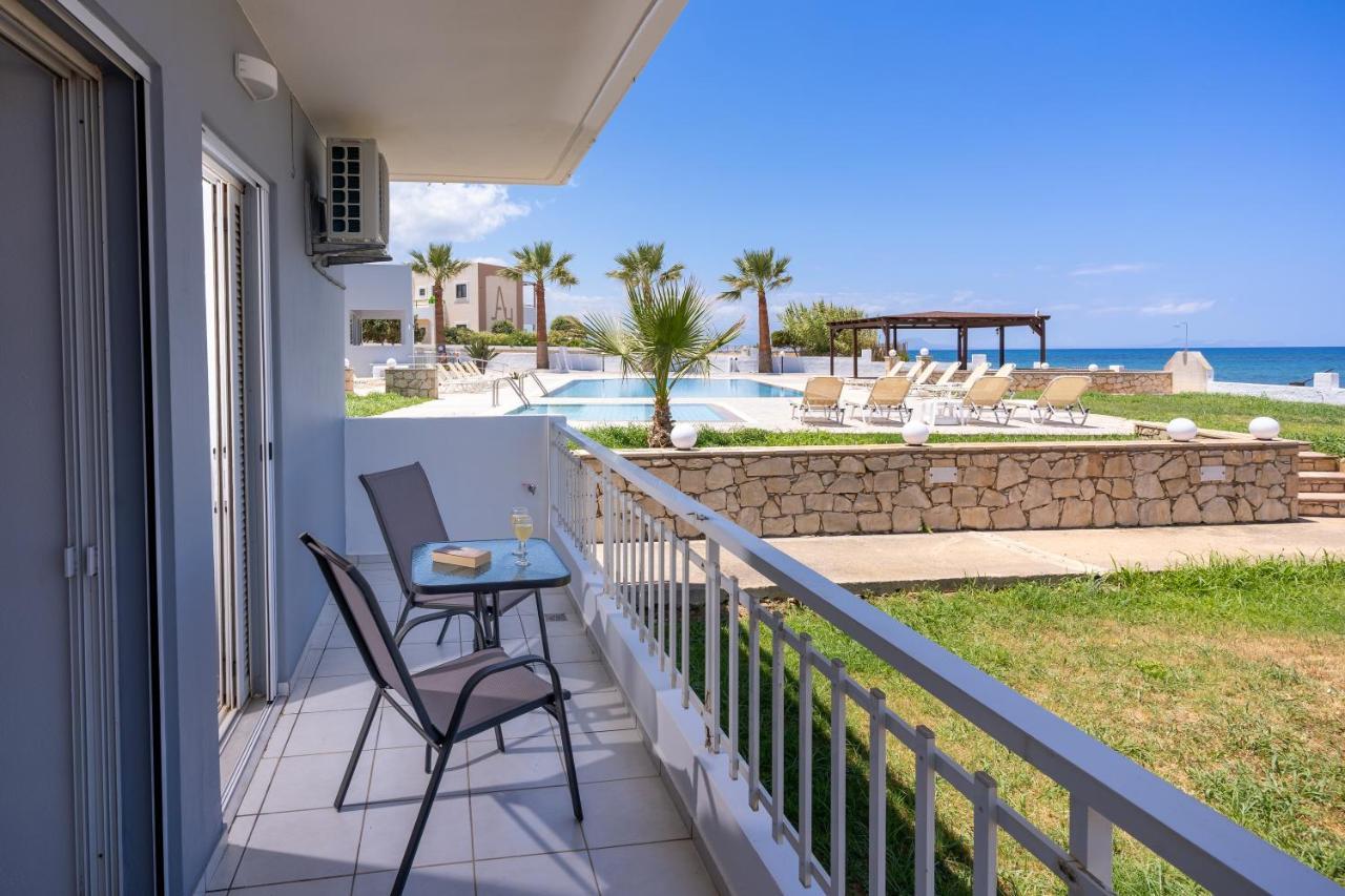 Azure Seaside Apts Magnisía Extérieur photo